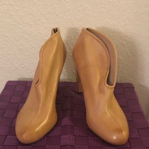 Vince Camuto ankle boots